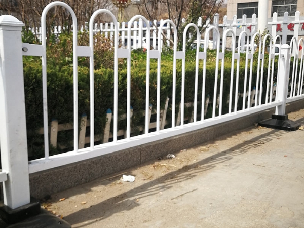 道路護(hù)欄