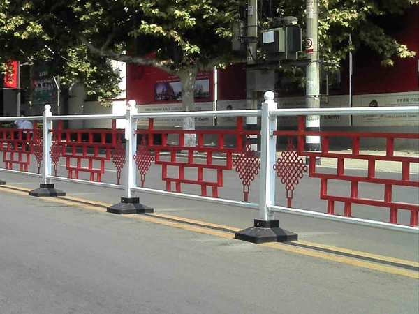 道路護(hù)欄